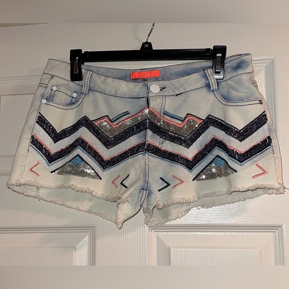 Lulumari Zigzag Jean Shorts with Sequin and Bead Embellishments
